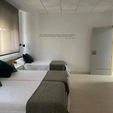 La Antigua Editorial アパート Pozuelo de Zarzon